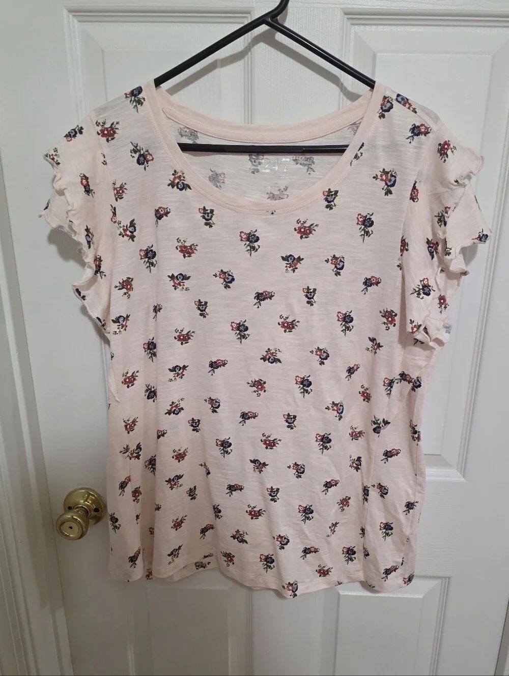 Maurices Light Pink Floral Short-Sleeve Tee with Ruffle Sleeves NWOTS Size Xl